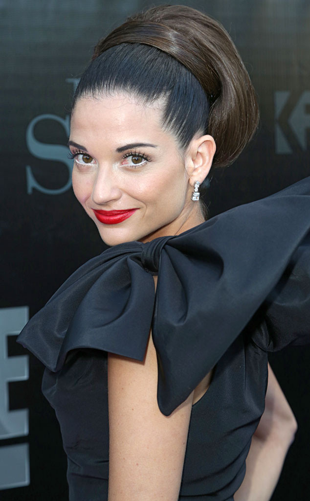 Five Facts to Know About Natalia Jiménez Ahead of the 2015 Billboard